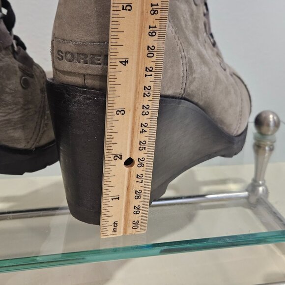 SOREL After Hours Wedge Heels Boots Women's Size 9 Taupe Gray Suede Lace Up - Picture 6 of 13